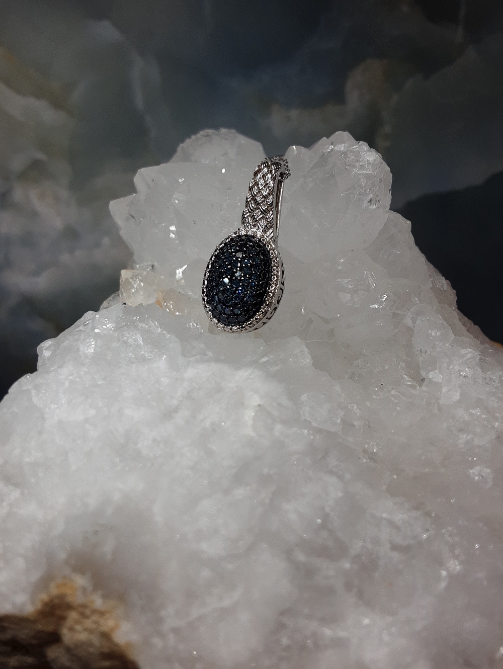 925 blue diamond pendant with chain